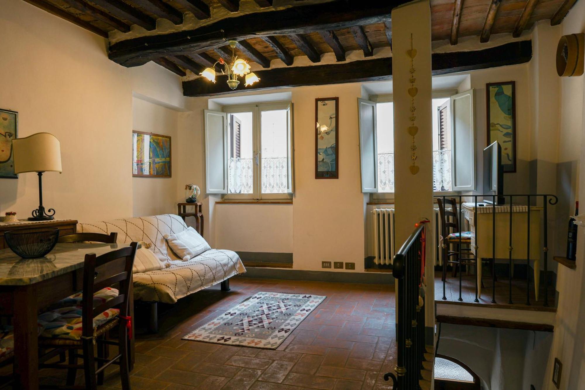 Pulcinella Appartamento Tipico Centro Storico Montepulciano Luaran gambar